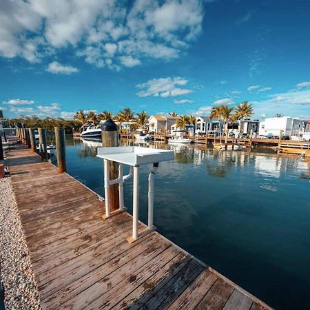 Waterfront Studio 2, Couples Oasis, Kayaks, Pool Jewfish 외부 사진