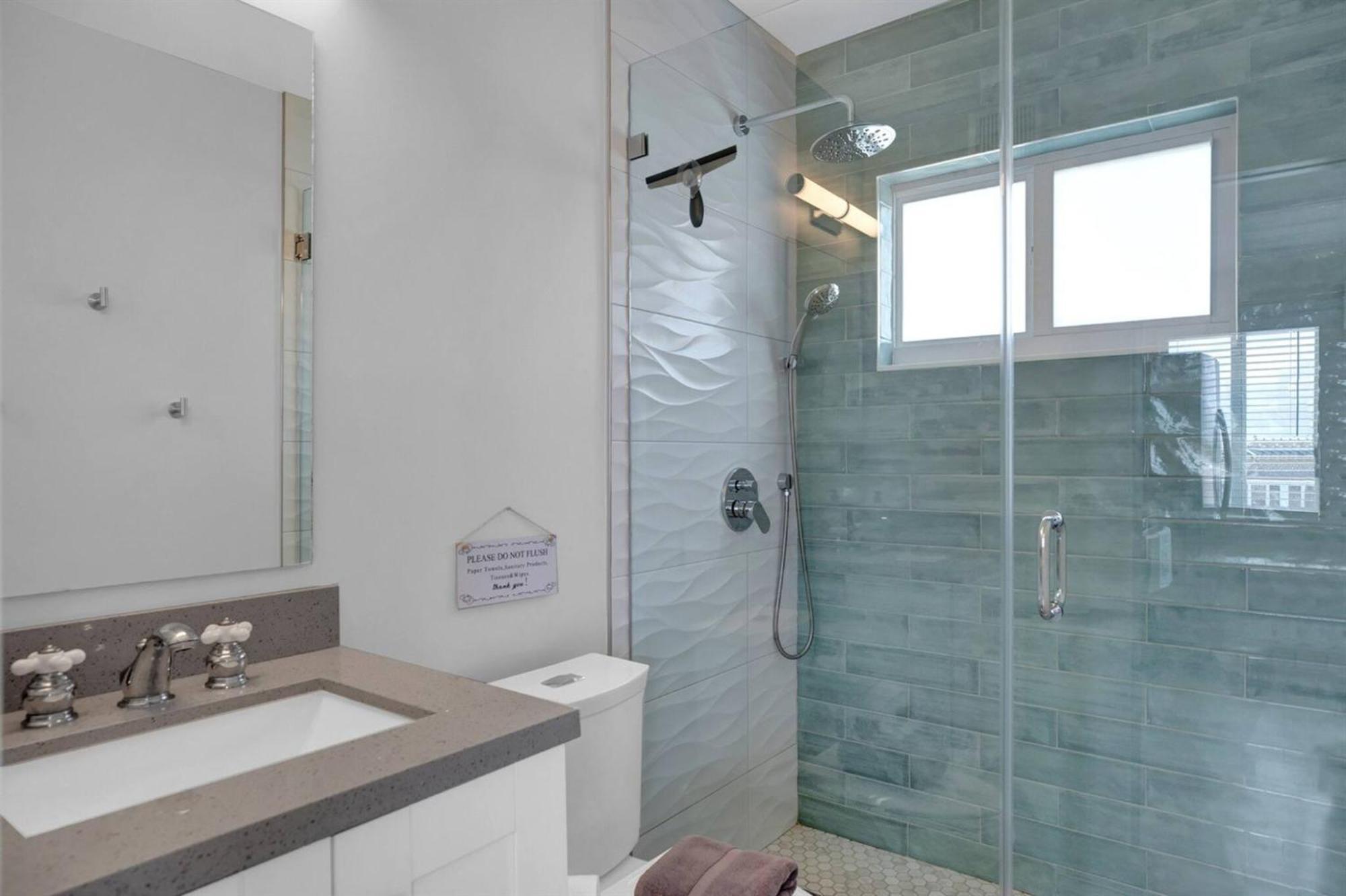 Waterfront Studio 2, Couples Oasis, Kayaks, Pool Jewfish 외부 사진