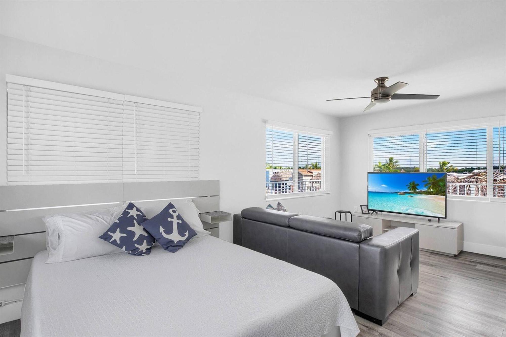 Waterfront Studio 2, Couples Oasis, Kayaks, Pool Jewfish 외부 사진