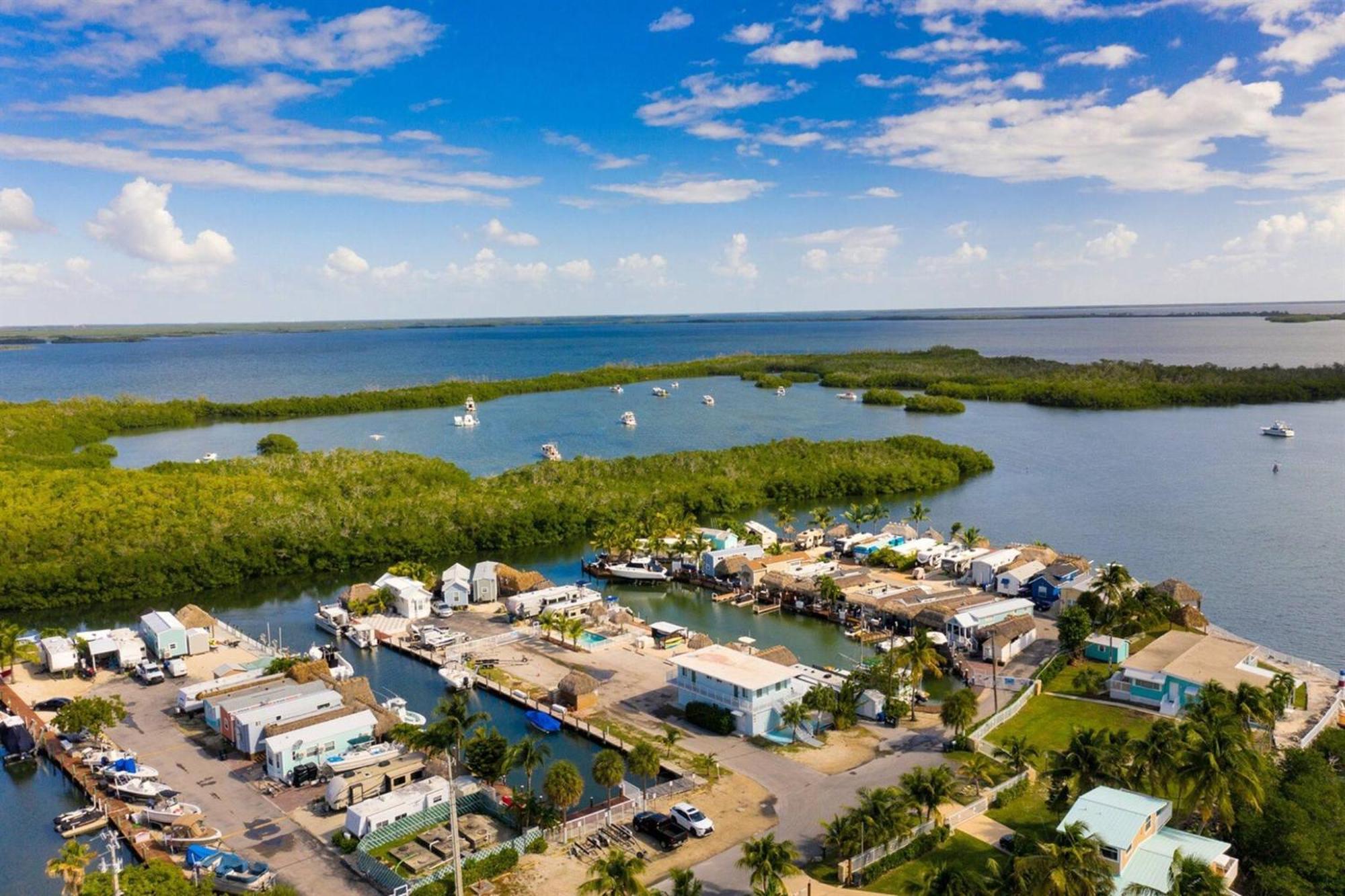 Waterfront Studio 2, Couples Oasis, Kayaks, Pool Jewfish 외부 사진
